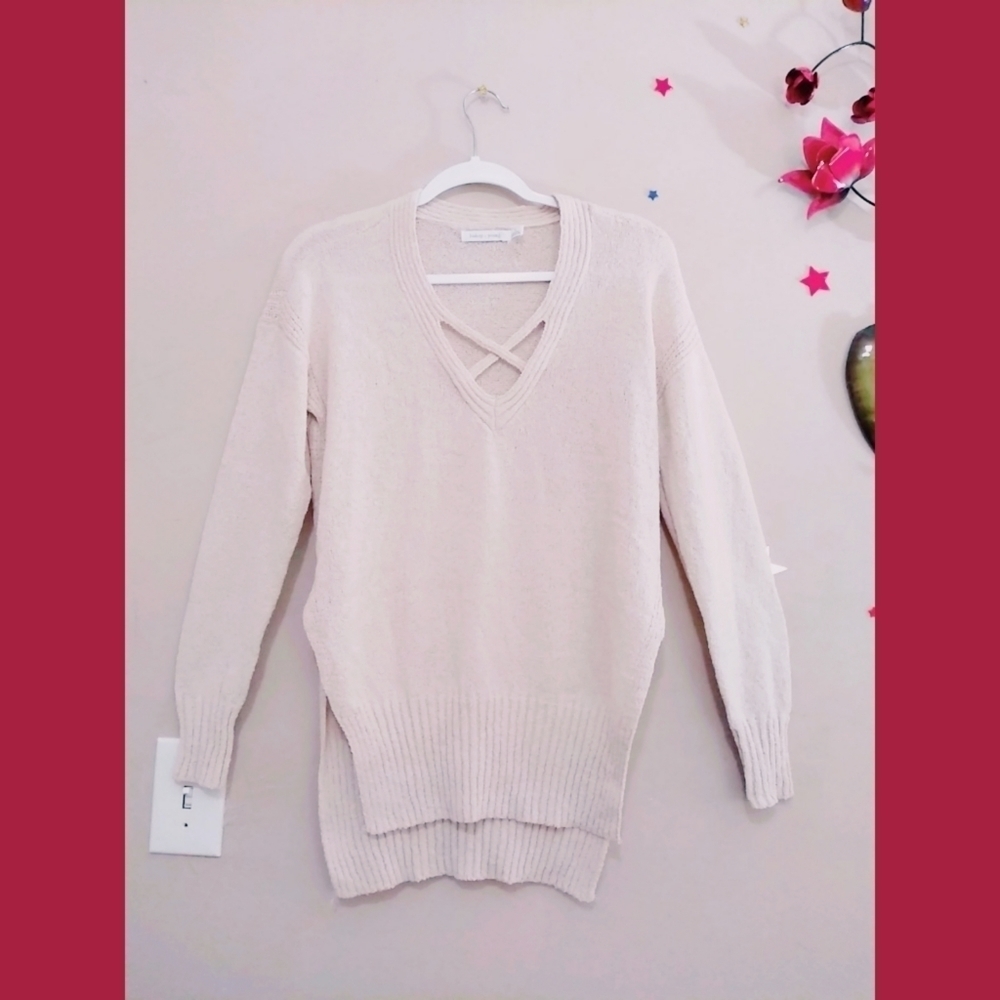 Bishop + Young Women's S‎ Sweater Old Money Neutral